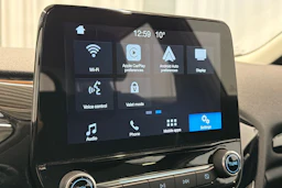 harmaa Ford Fiesta 2018 kuva 20.