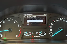 harmaa Ford Fiesta 2018 kuva 22.