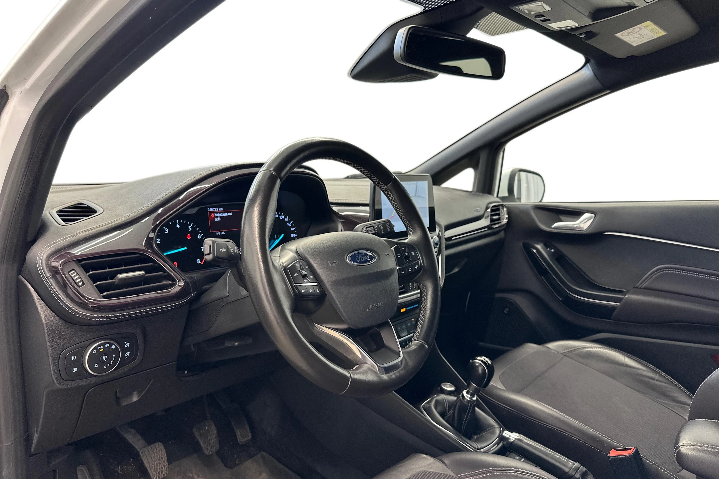 valkoinen Ford Fiesta 2018 kuva 3.