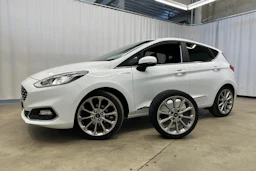 valkoinen Ford Fiesta 2018 kuva 26.