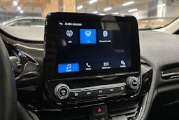 harmaa Ford Fiesta 2018 kuva 19.