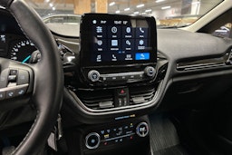 harmaa Ford Fiesta 2018 kuva 21.