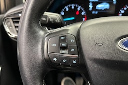 harmaa Ford Fiesta 2018 kuva 27.