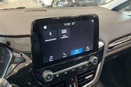 harmaa Ford Fiesta 2018 kuva 16.