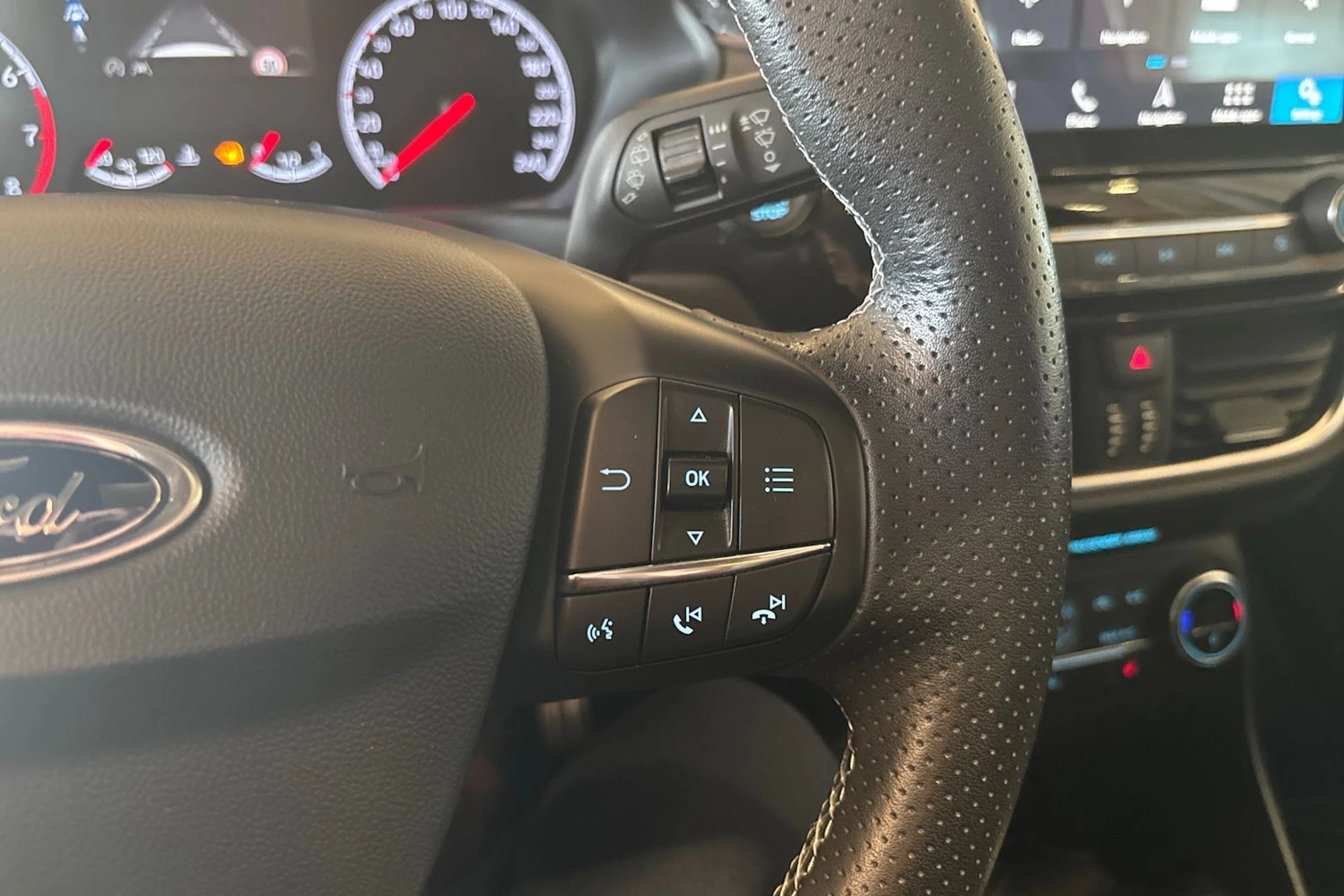 Punainen Ford FIESTA 2018 kuva 19.
