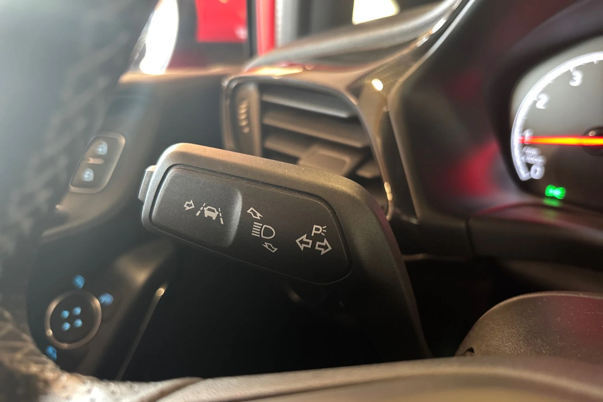 Punainen Ford FIESTA 2018 kuva 20.