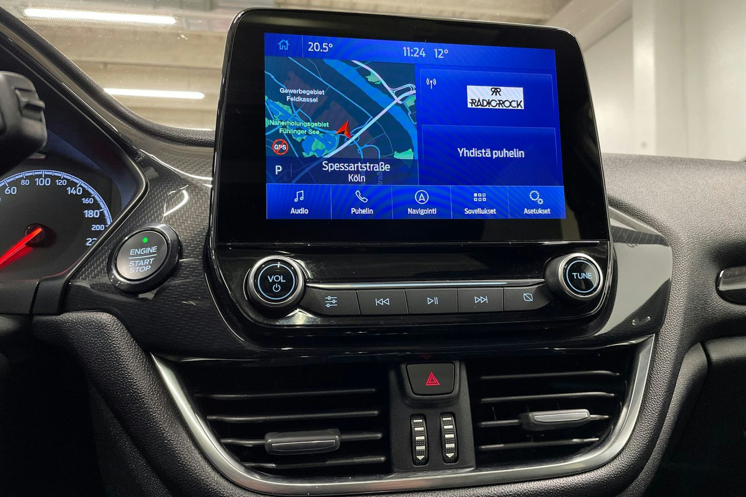 sininen Ford Fiesta 2019 kuva 17.