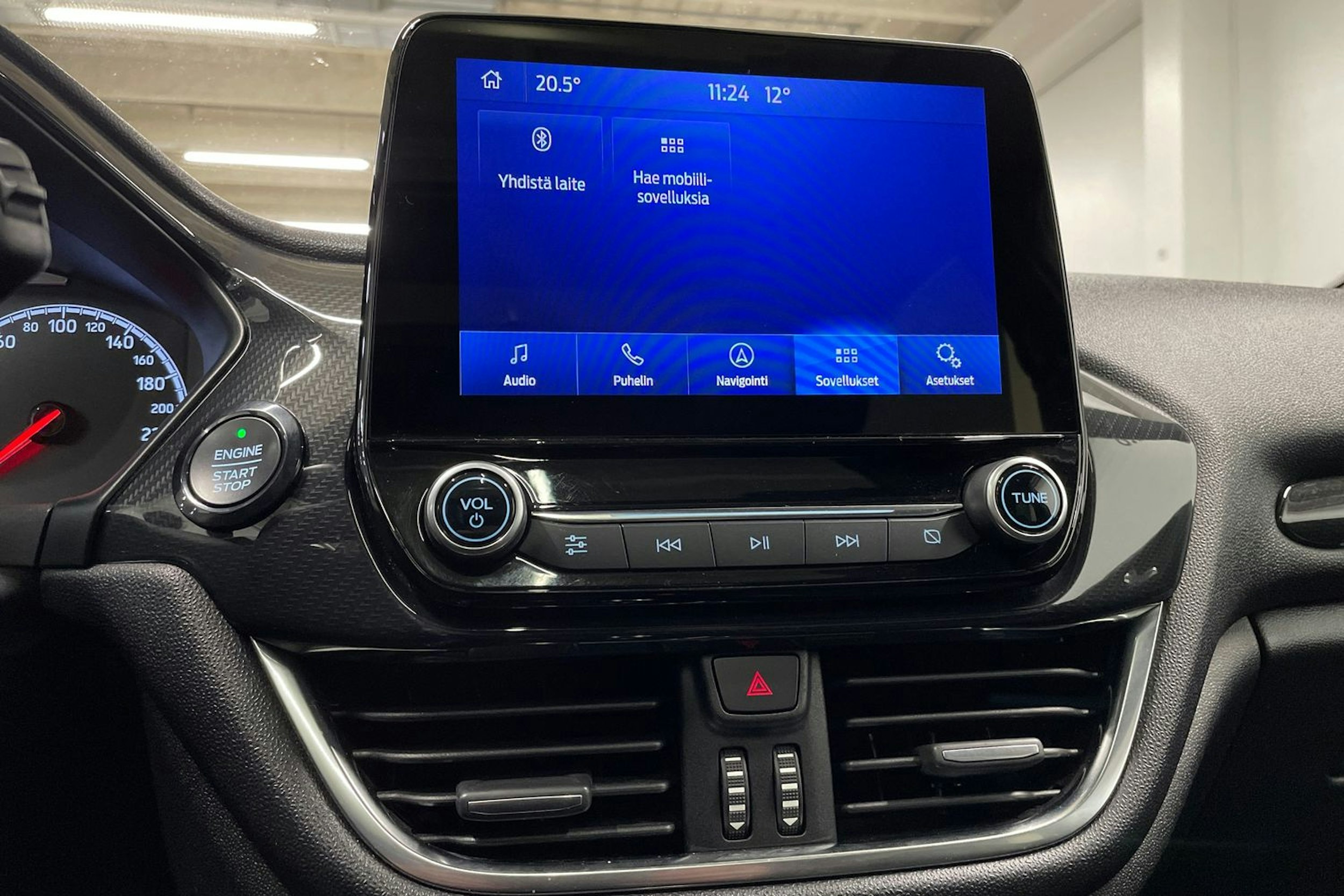 sininen Ford Fiesta 2019 kuva 18.