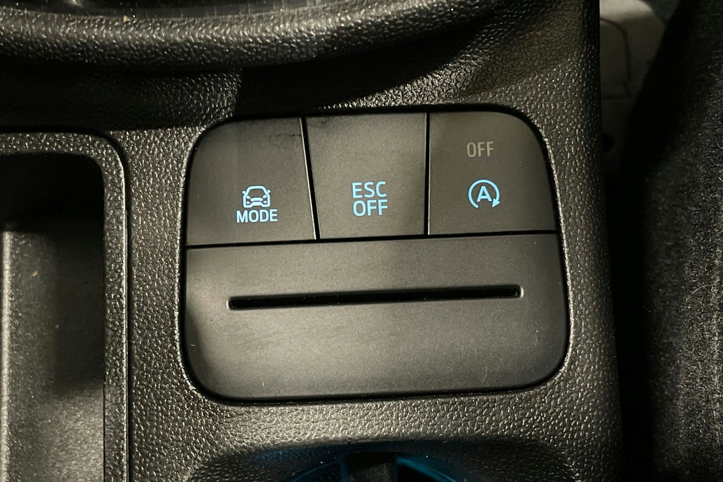 sininen Ford Fiesta 2019 kuva 27.