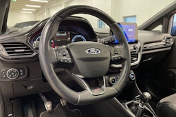 sininen Ford Fiesta 2019 kuva 29.
