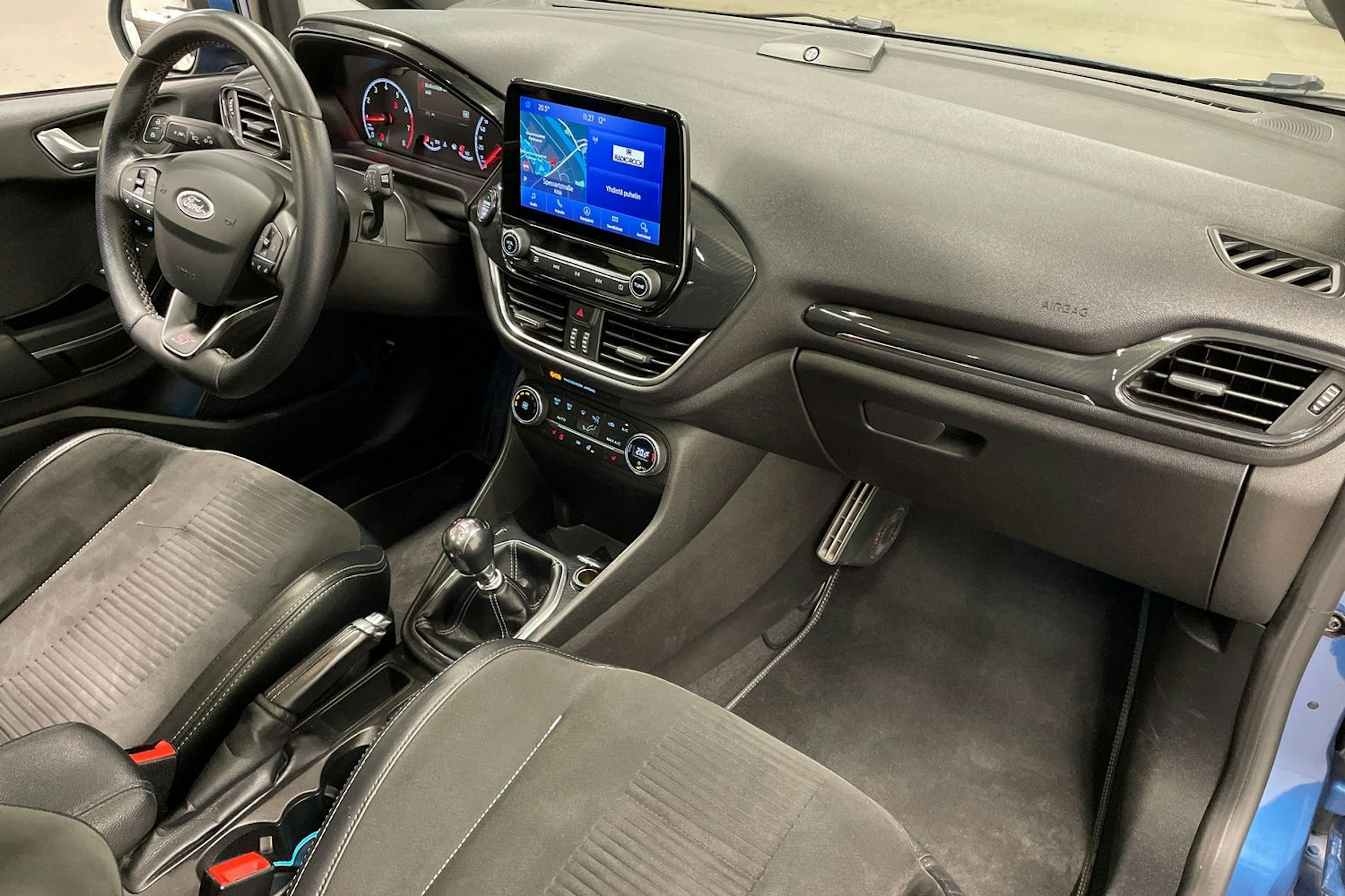 sininen Ford Fiesta 2019 kuva 31.