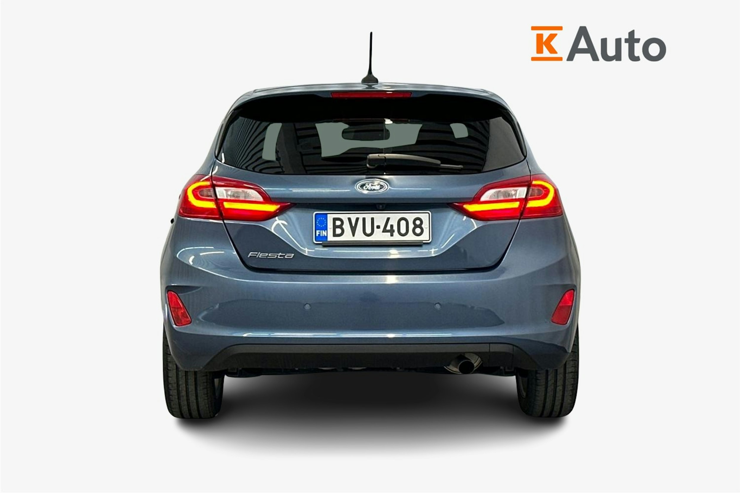 sininen Ford Fiesta 2019 kuva 5.