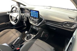 sininen Ford Fiesta 2019 kuva 9.