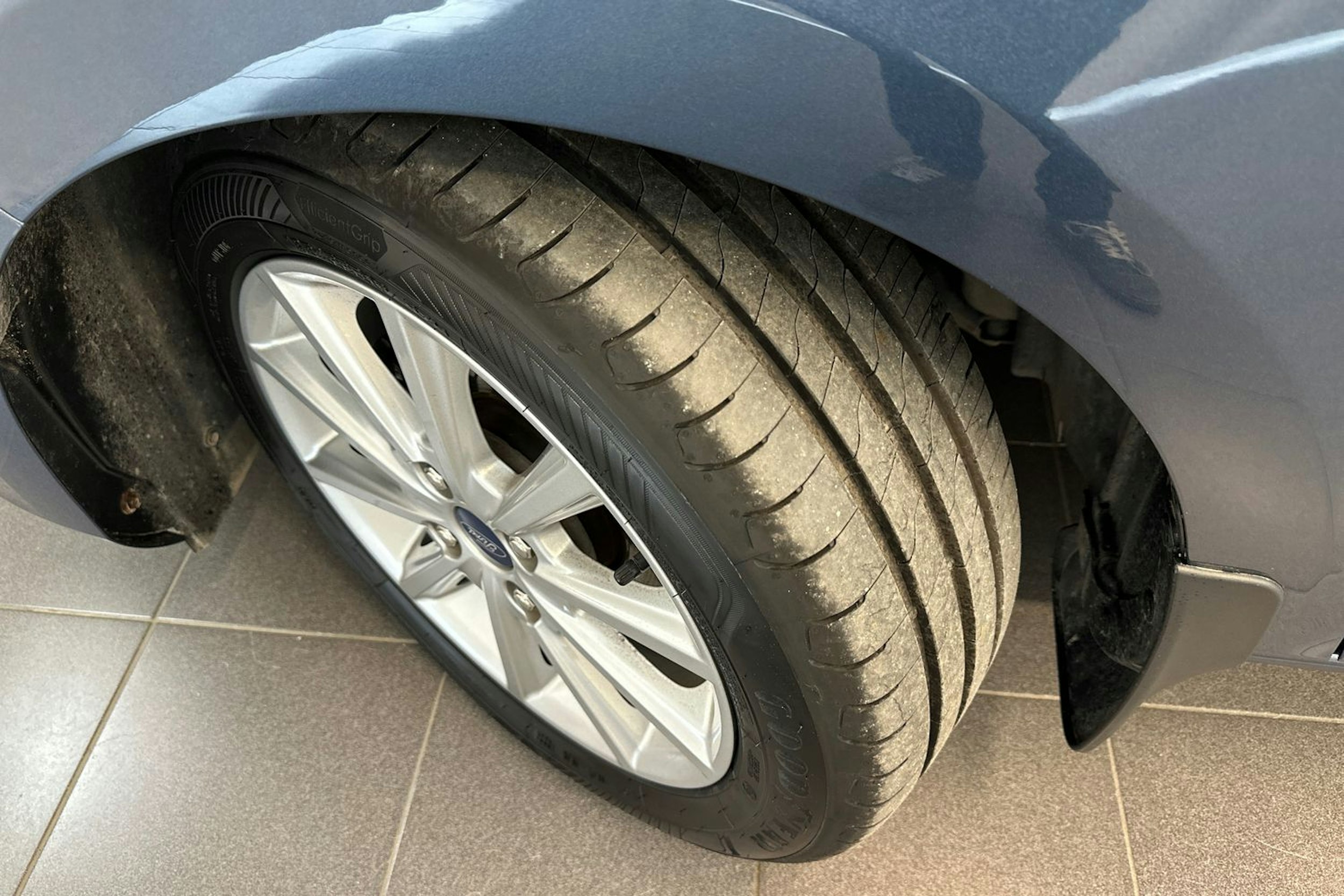 sininen Ford Fiesta 2019 kuva 29.