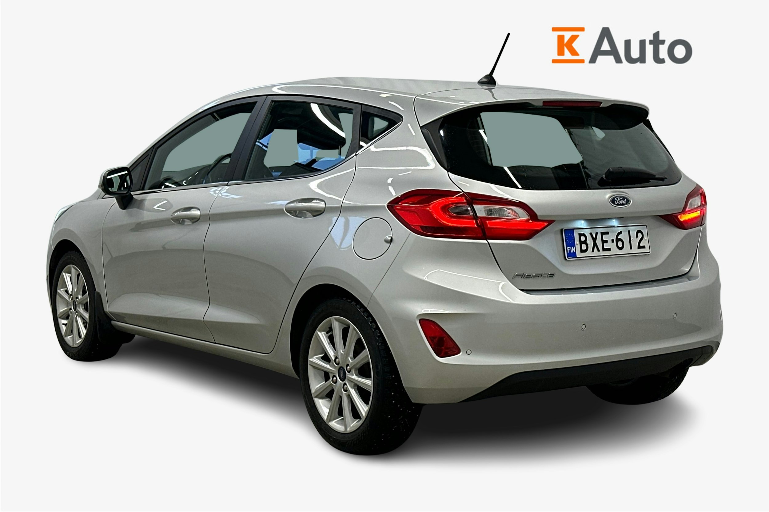 met. harmaa Ford Fiesta 2019 kuva 2.