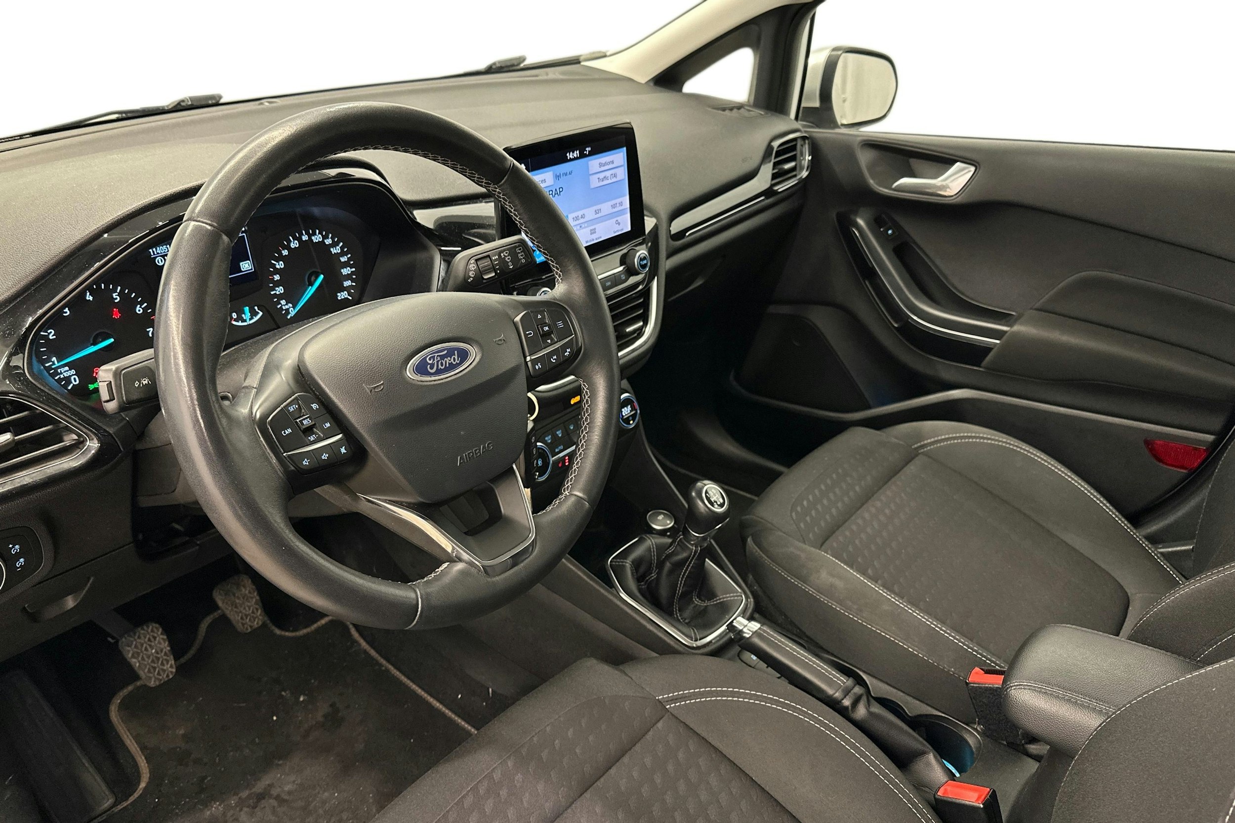 met. harmaa Ford Fiesta 2019 kuva 7.