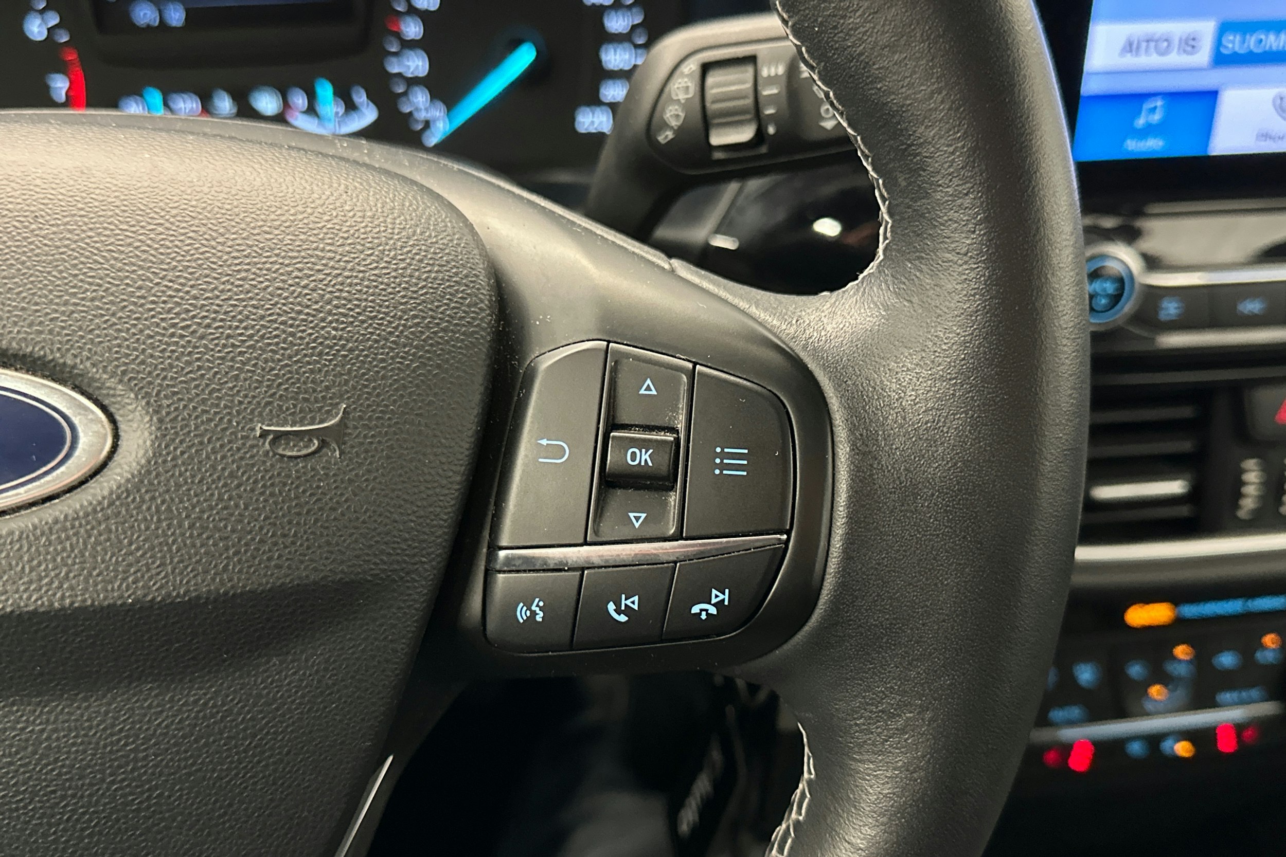 met. harmaa Ford Fiesta 2019 kuva 19.