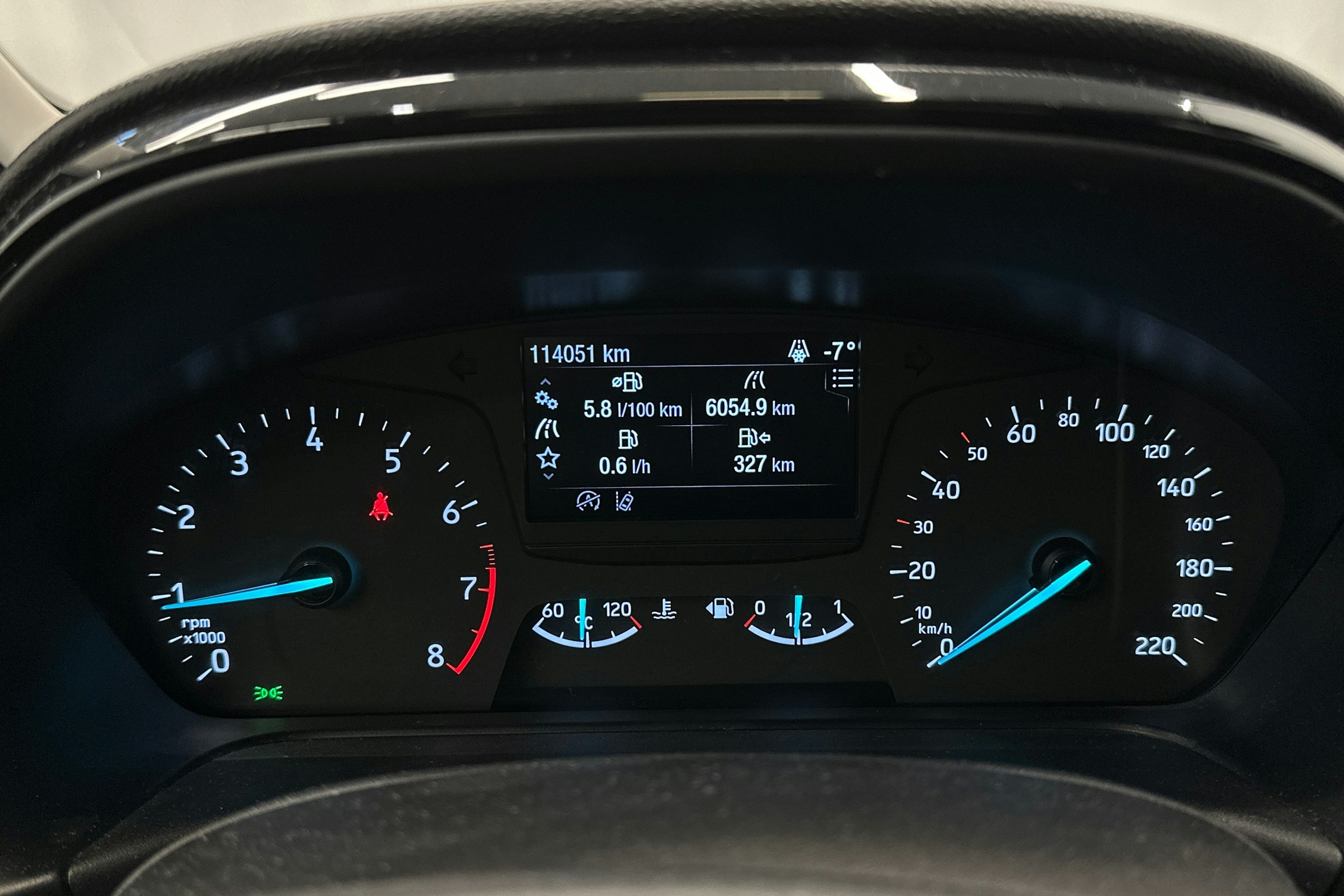 met. harmaa Ford Fiesta 2019 kuva 20.