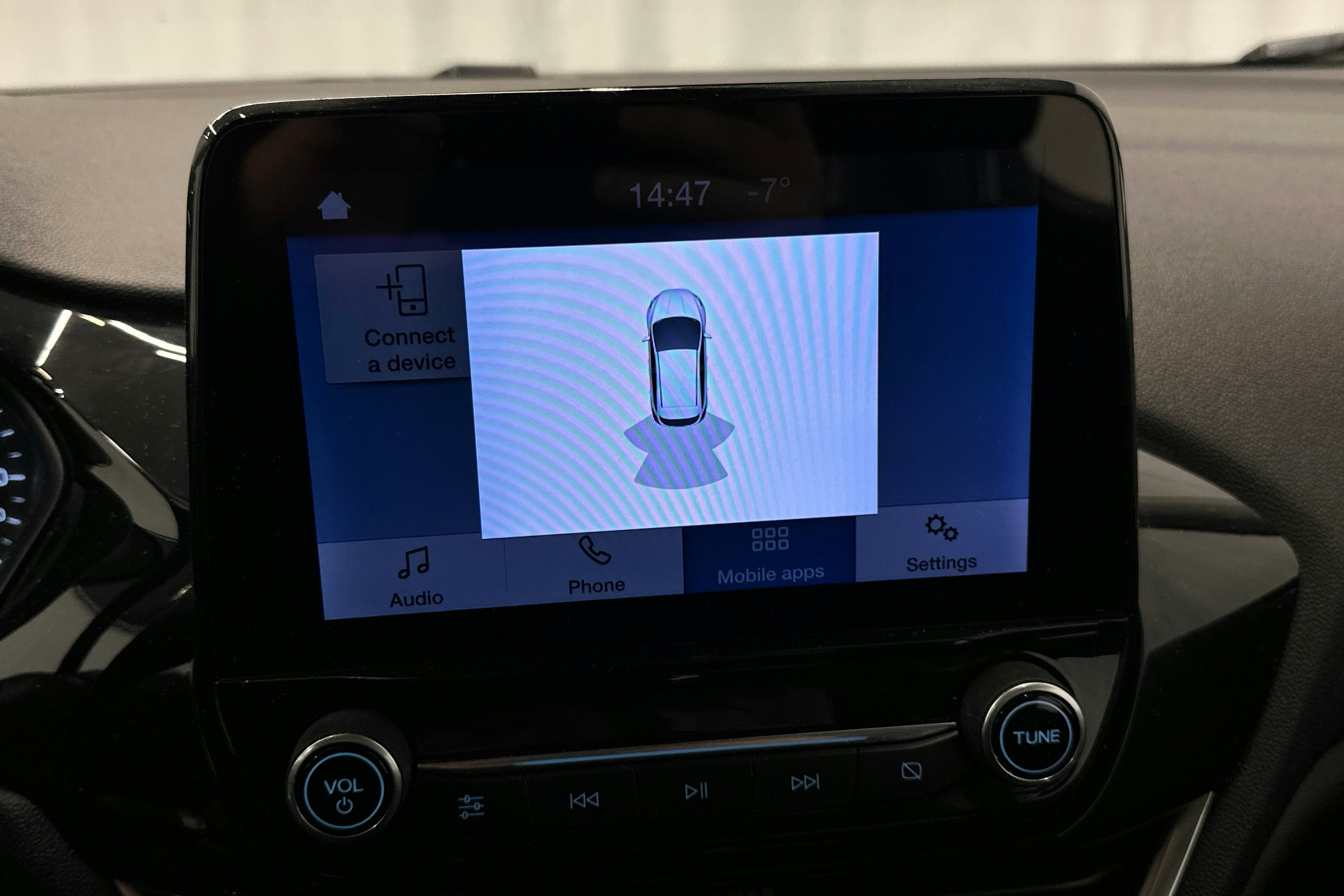 met. harmaa Ford Fiesta 2019 kuva 22.