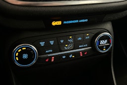 met. harmaa Ford Fiesta 2019 kuva 24.