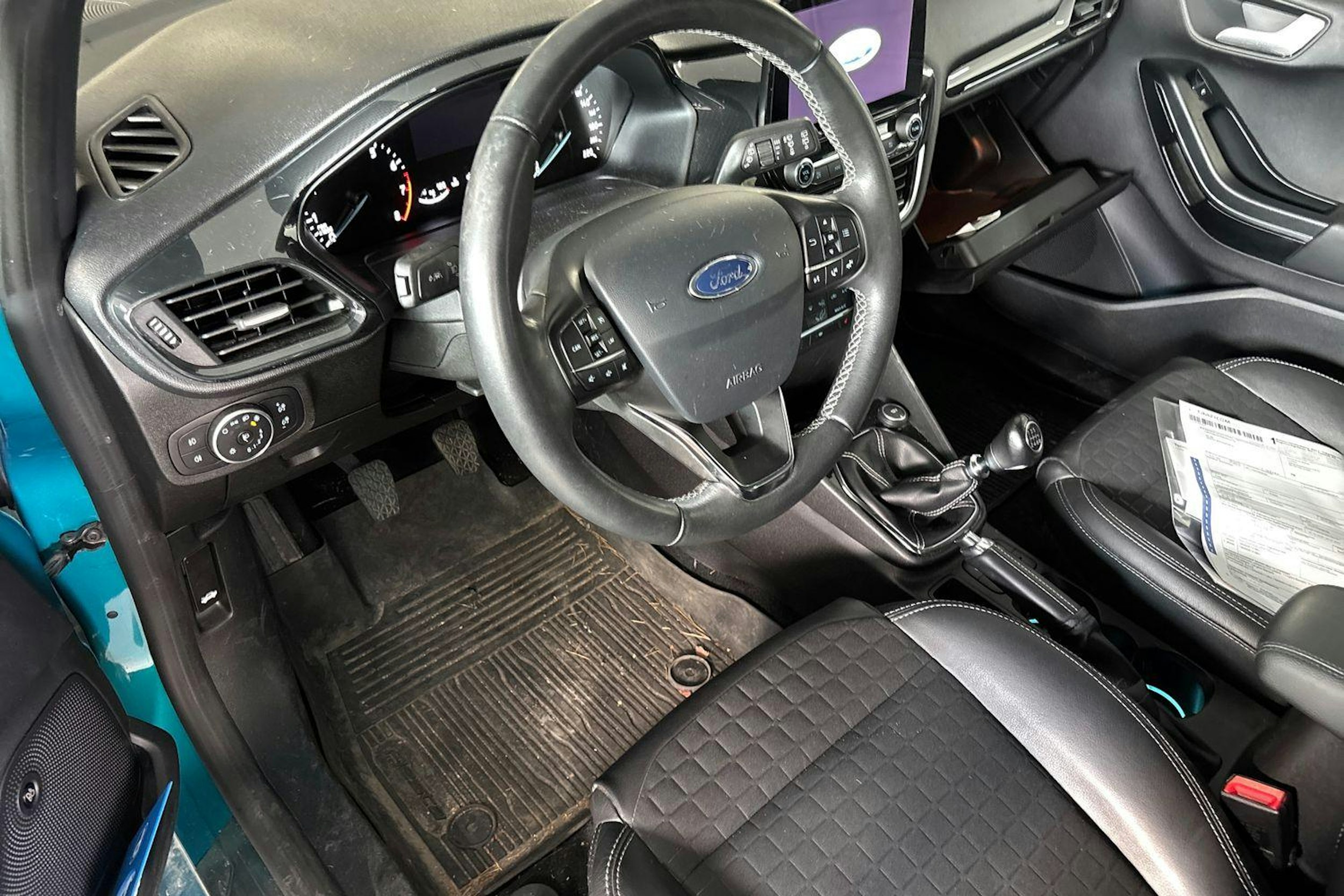 Sininen Ford Fiesta 2019 kuva 3.