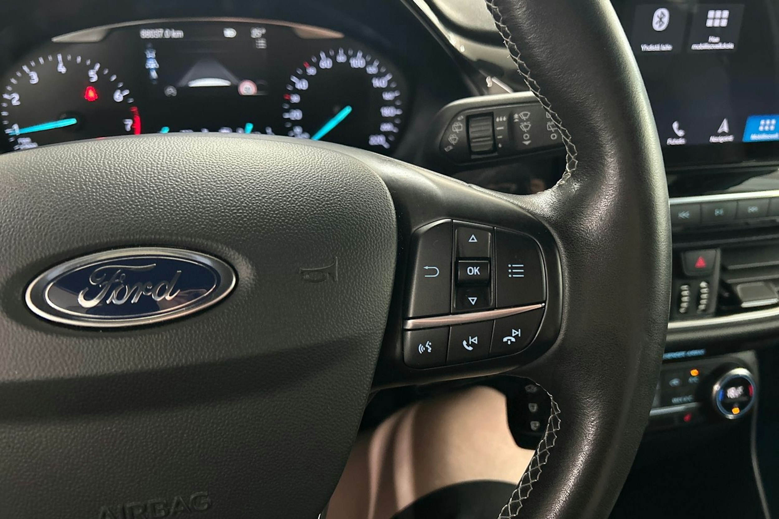 Sininen Ford Fiesta 2019 kuva 13.