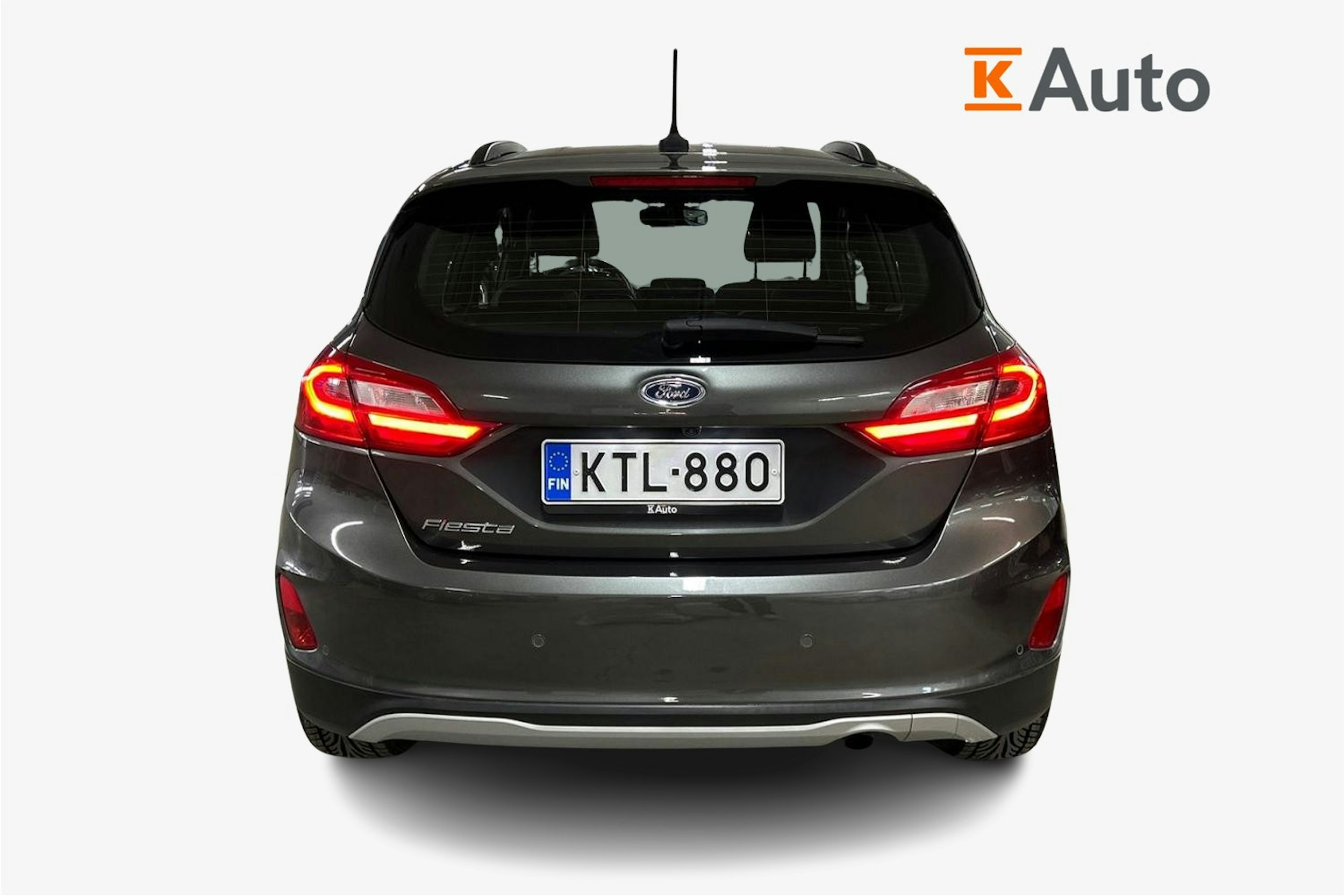 met. harmaa Ford Fiesta 2019 kuva 3.