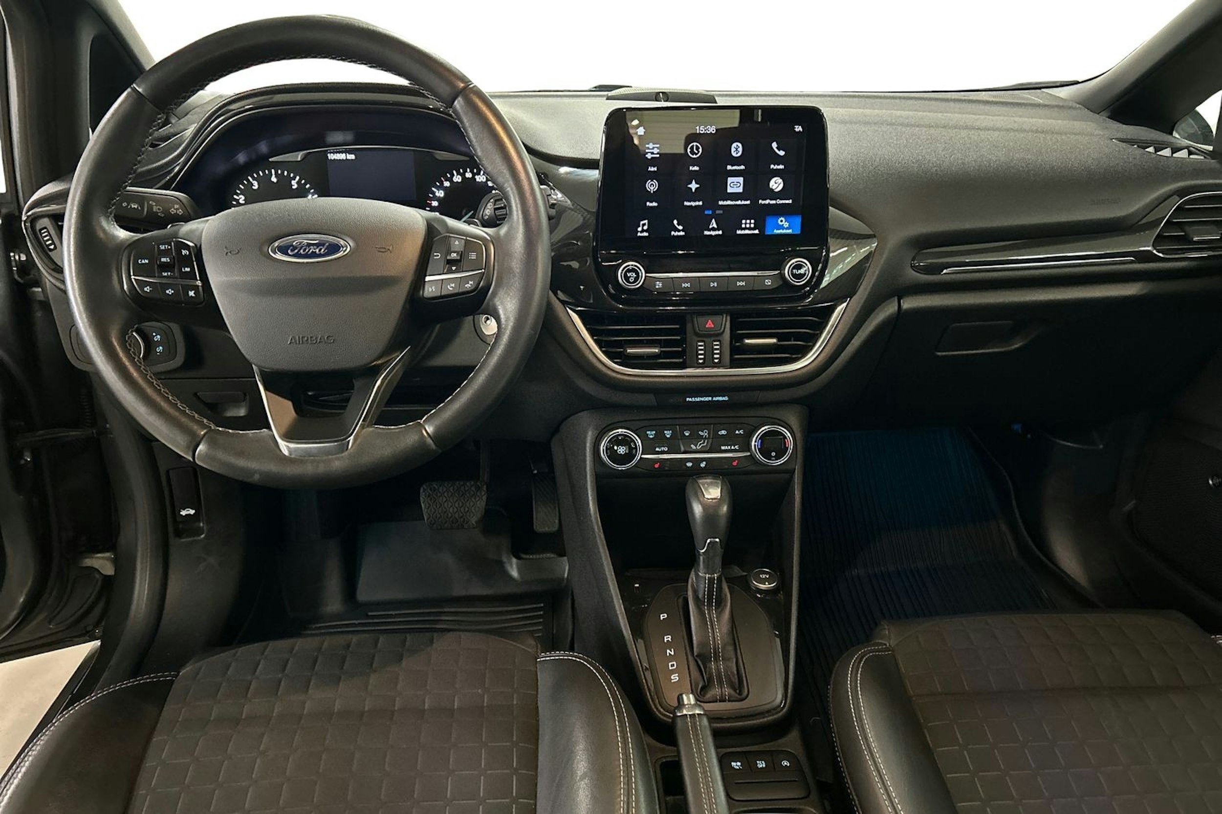 met. harmaa Ford Fiesta 2019 kuva 7.