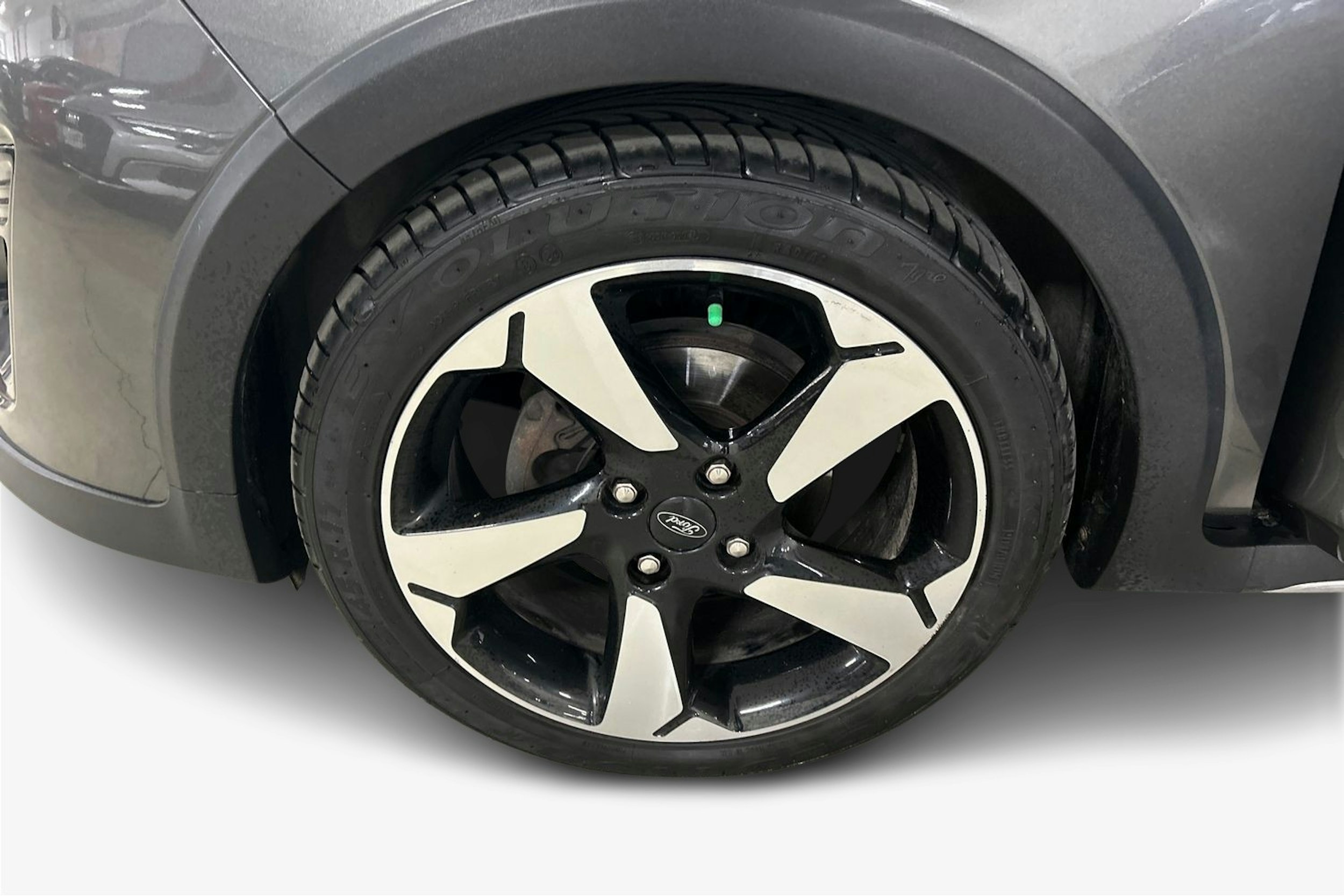 met. harmaa Ford Fiesta 2019 kuva 9.