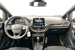 Harmaa Ford FIESTA 2019 kuva 9.