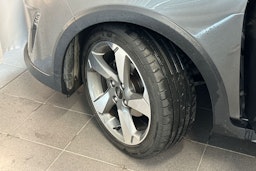 Harmaa Ford FIESTA 2019 kuva 13.