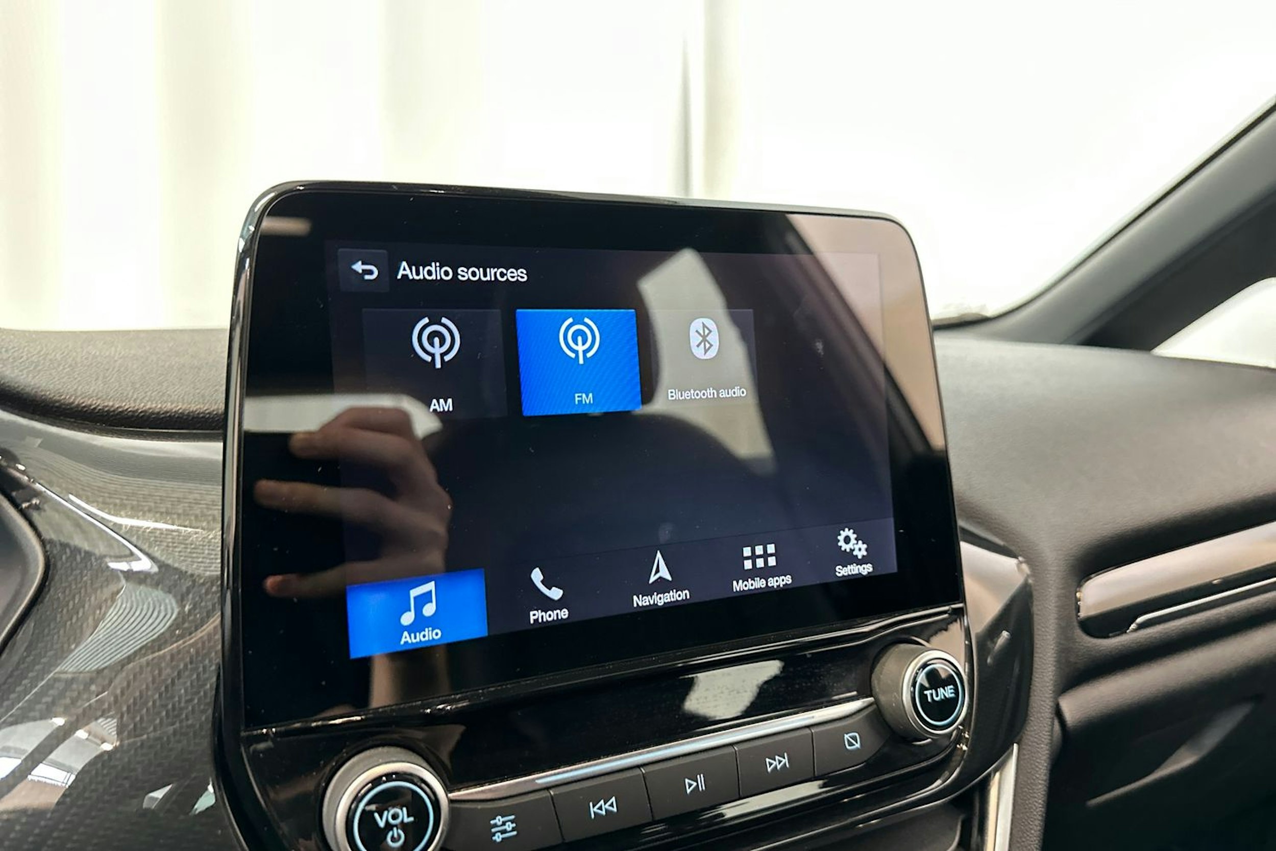 Harmaa Ford FIESTA 2019 kuva 23.