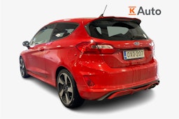 Punainen Ford FIESTA 2019 kuva 2.