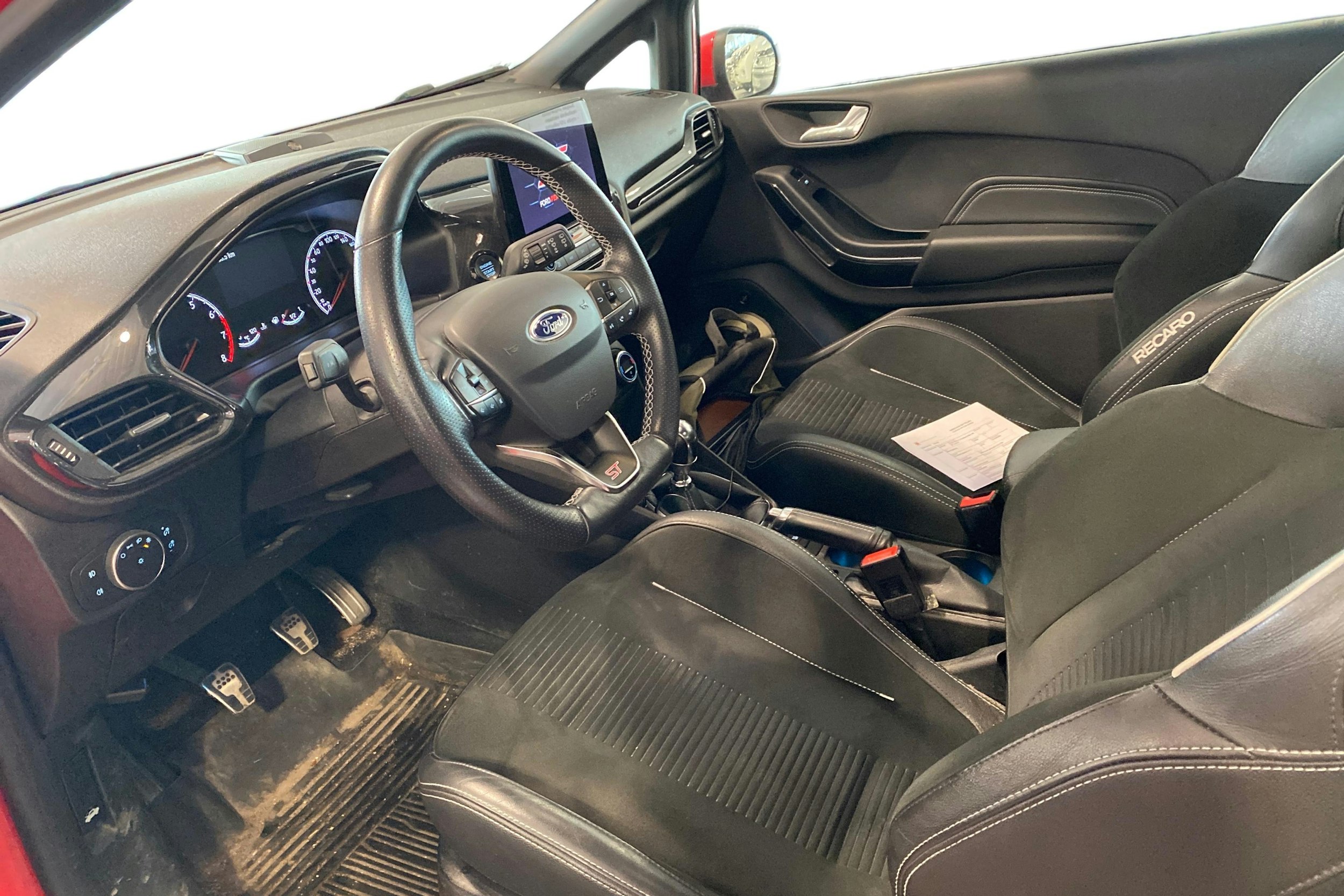 Punainen Ford FIESTA 2019 kuva 3.