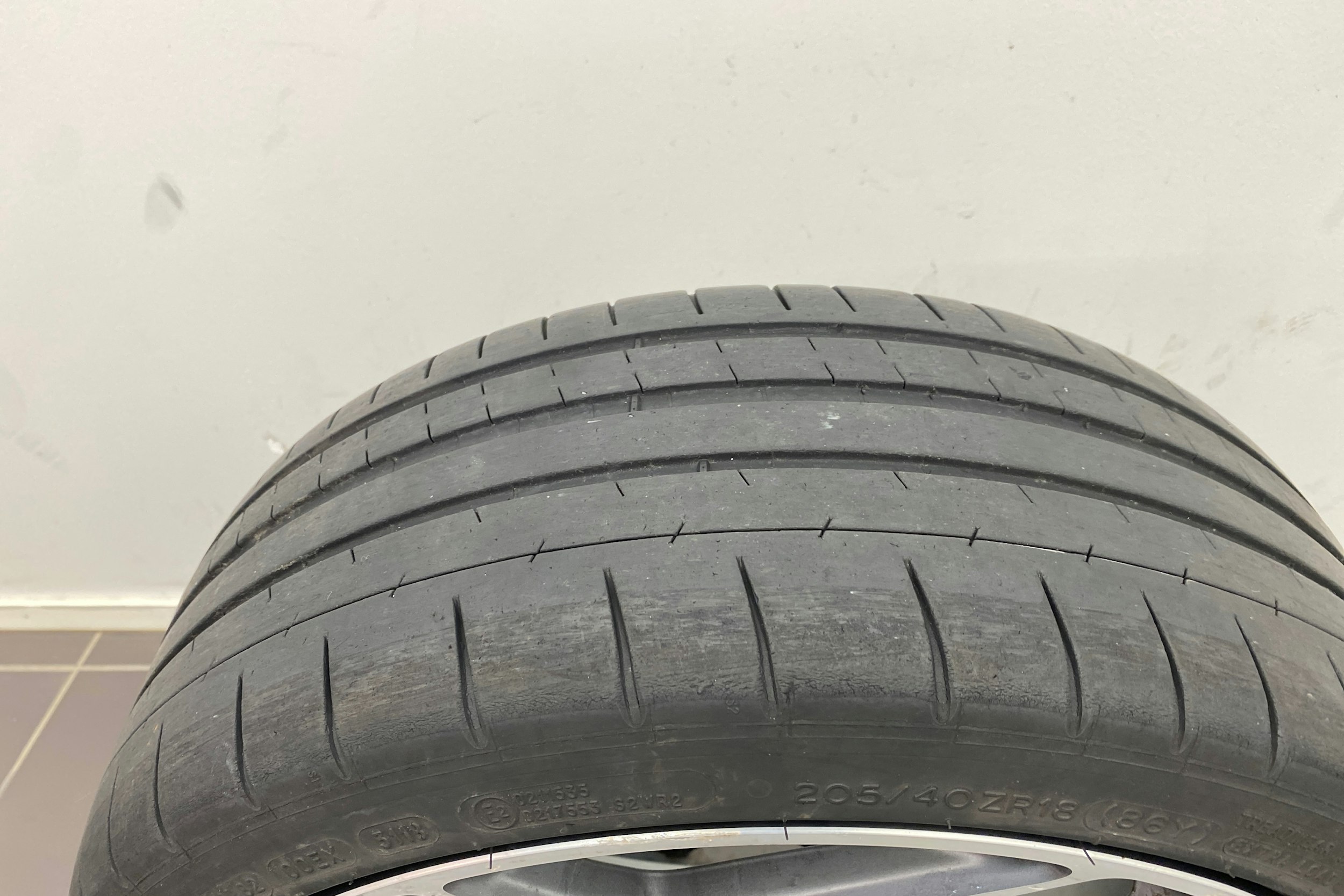 Punainen Ford FIESTA 2019 kuva 12.