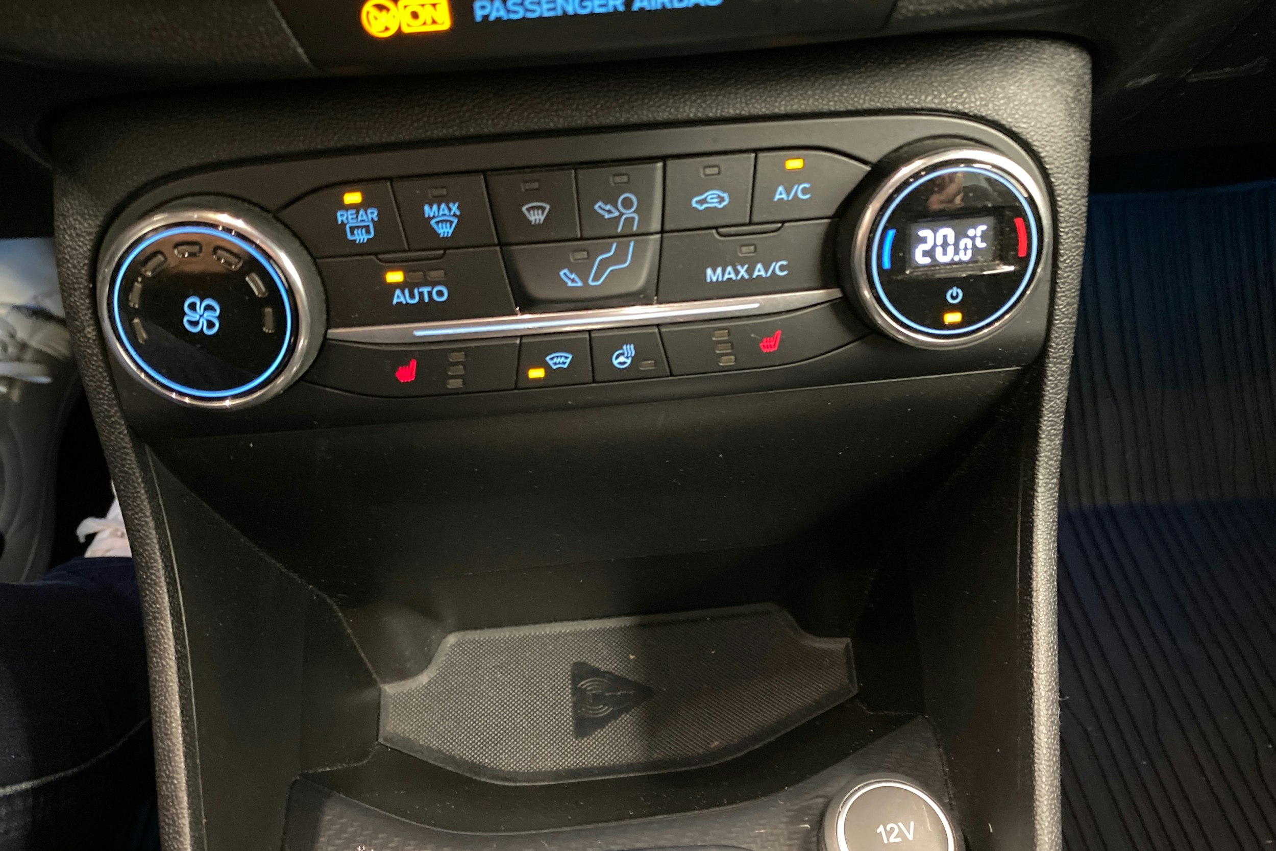 Punainen Ford FIESTA 2019 kuva 22.