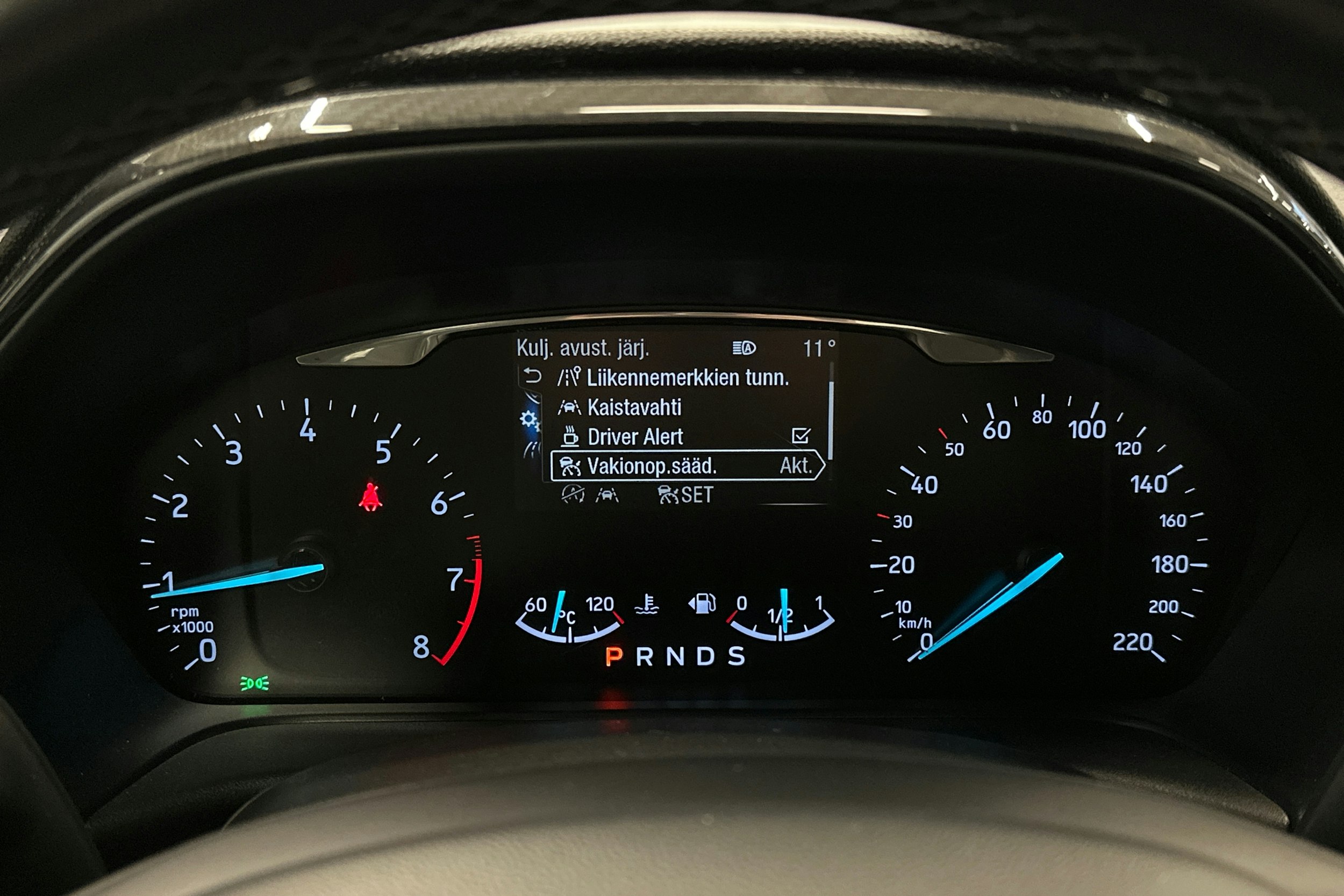 keltainen Ford Fiesta 2019 kuva 22.