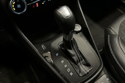 keltainen Ford Fiesta 2019 kuva 29.