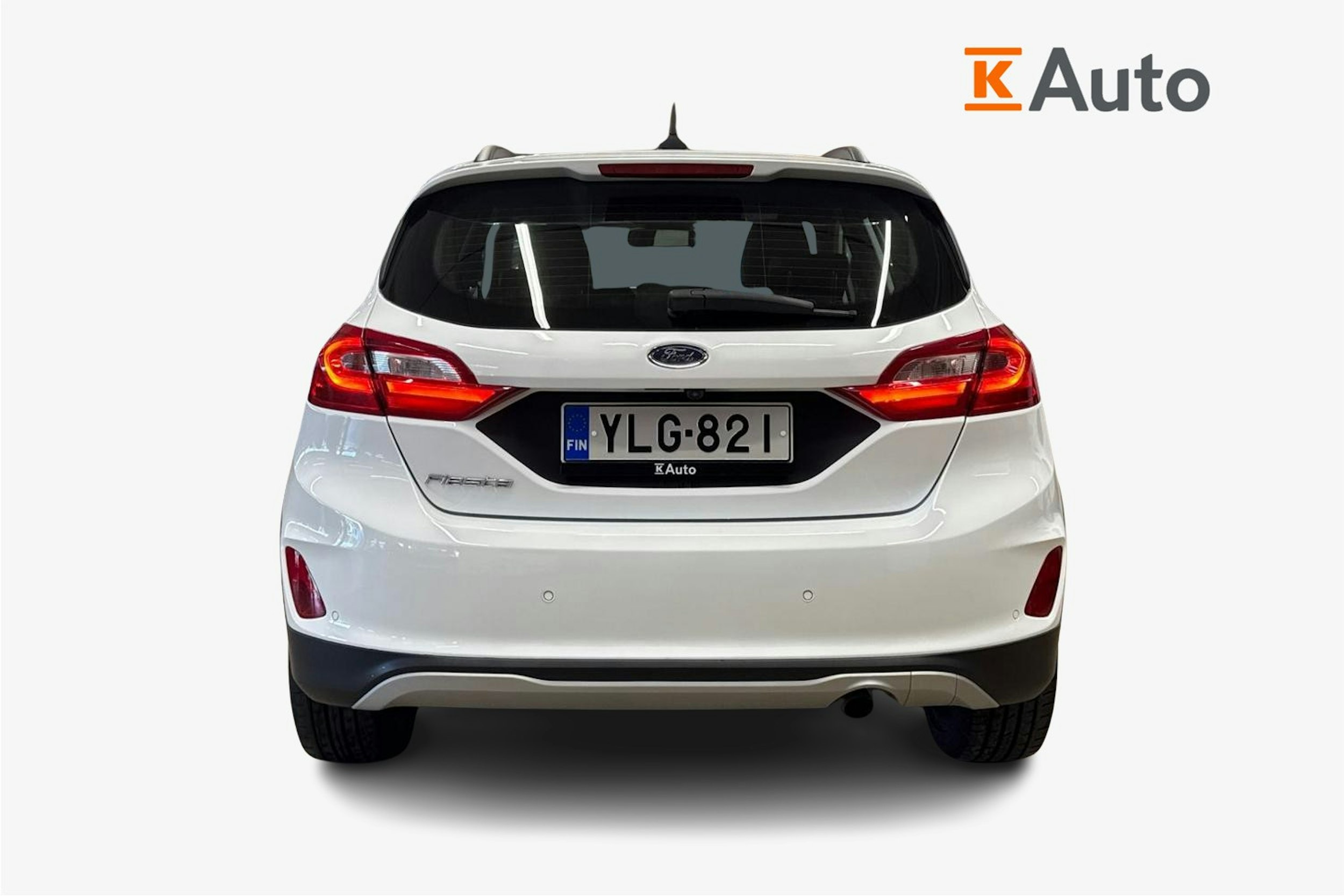 valkoinen Ford Fiesta 2019 kuva 3.