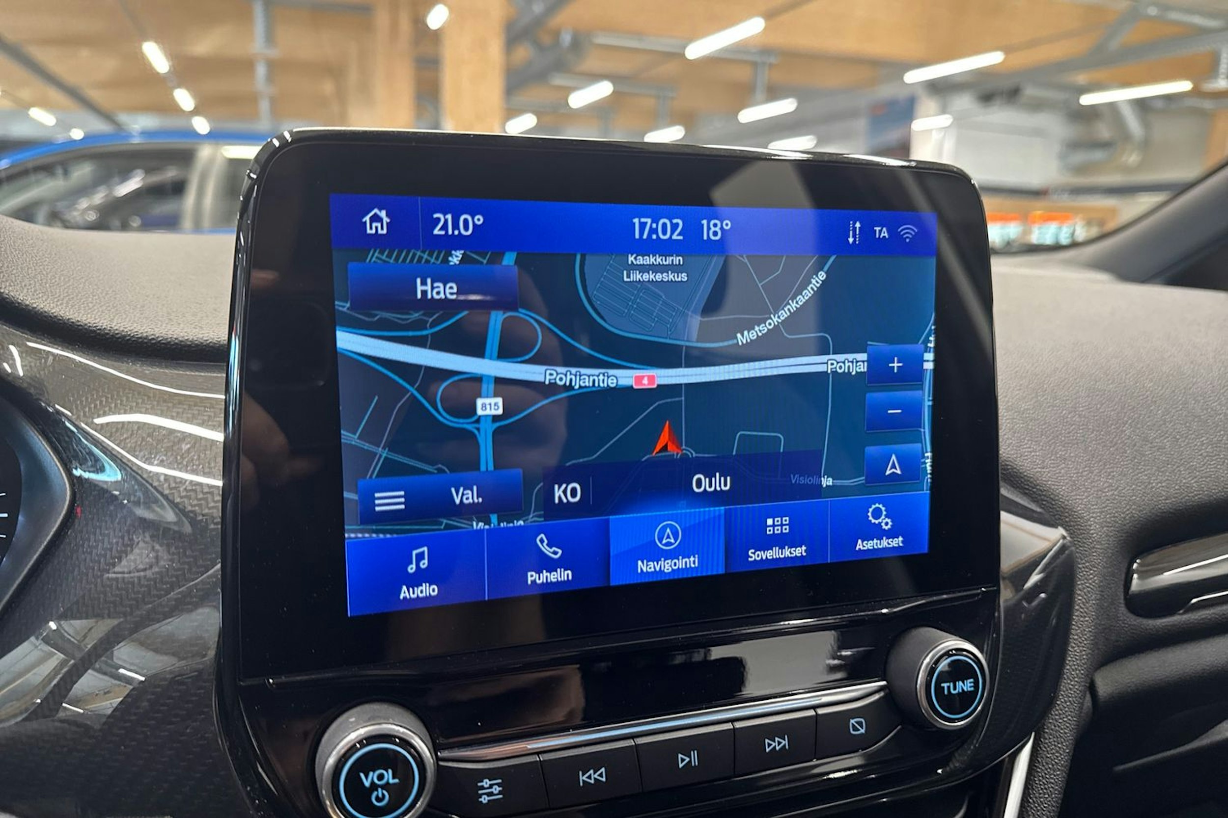 valkoinen Ford Fiesta 2019 kuva 21.