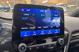 valkoinen Ford Fiesta 2019 kuva 22.