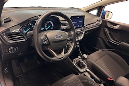 sininen Ford Fiesta 2020 kuva 6.