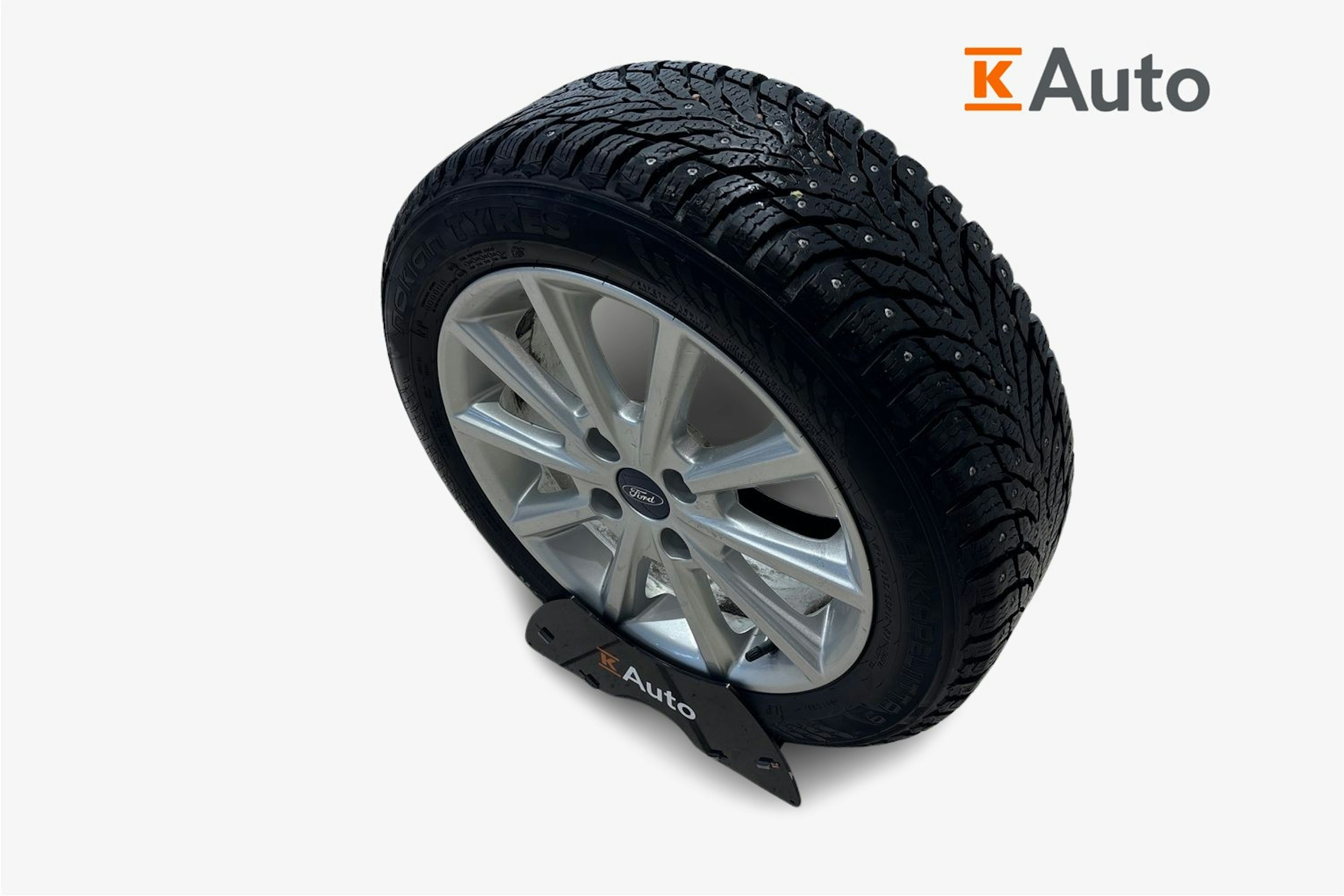 sininen Ford Fiesta 2020 kuva 9.