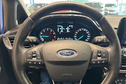 sininen Ford Fiesta 2020 kuva 11.