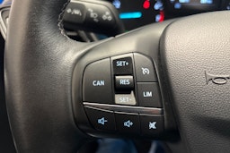 sininen Ford Fiesta 2020 kuva 13.