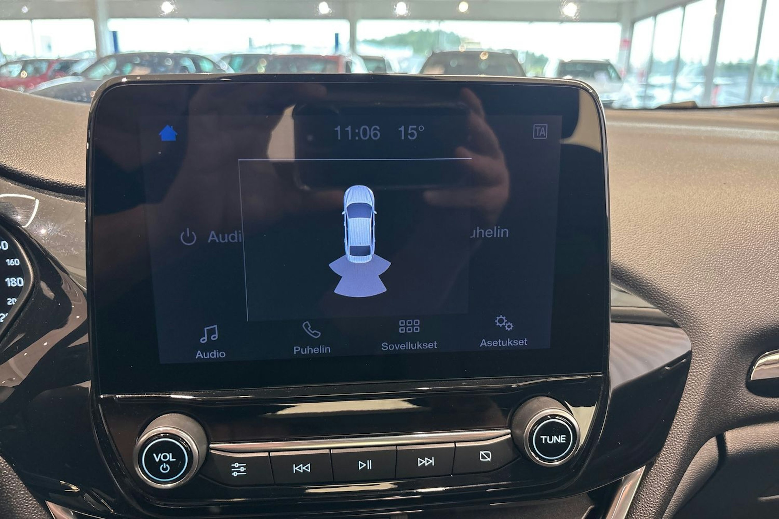 sininen Ford Fiesta 2020 kuva 16.