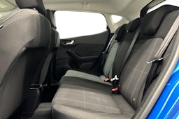 sininen Ford Fiesta 2020 kuva 10.