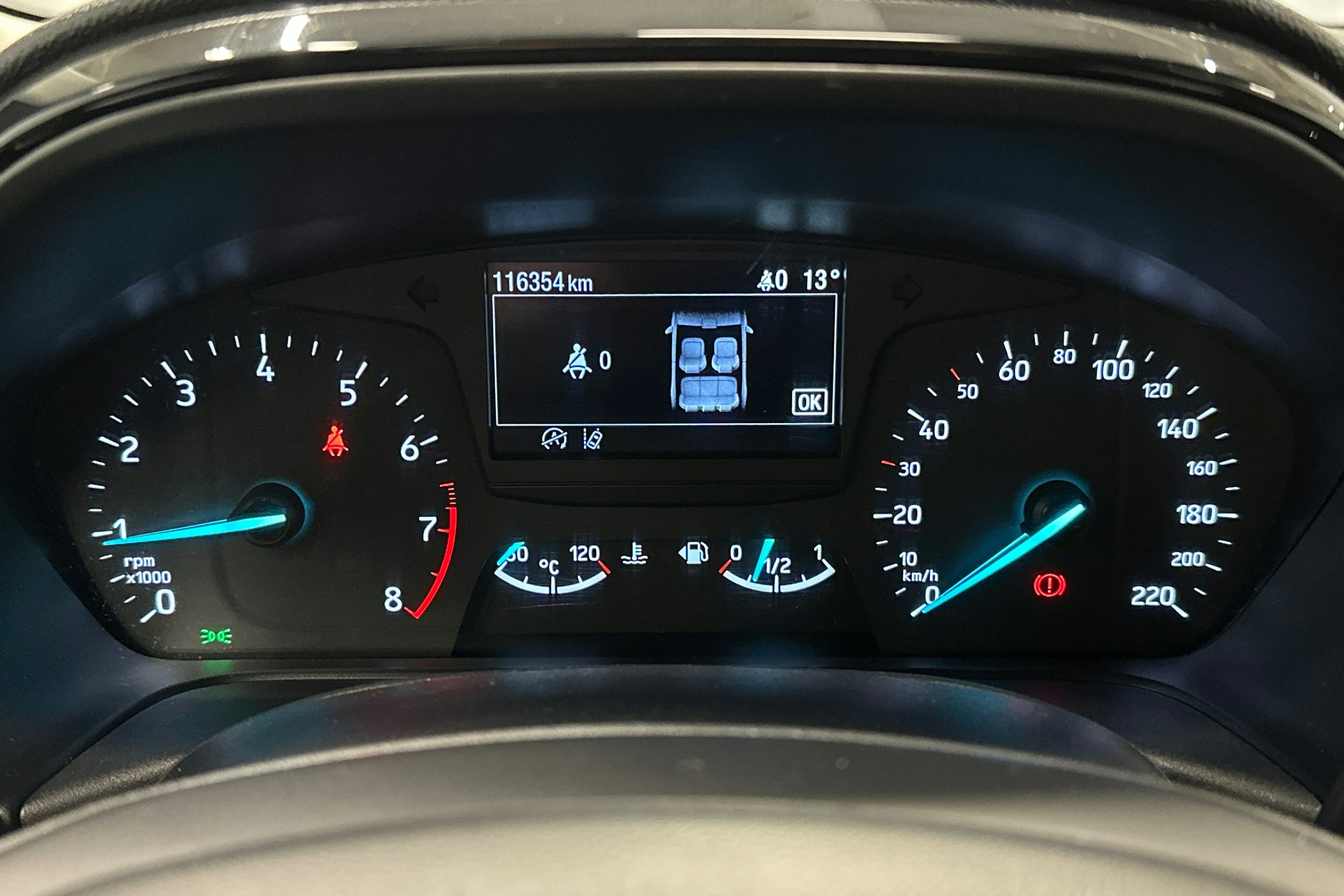 sininen Ford Fiesta 2020 kuva 19.