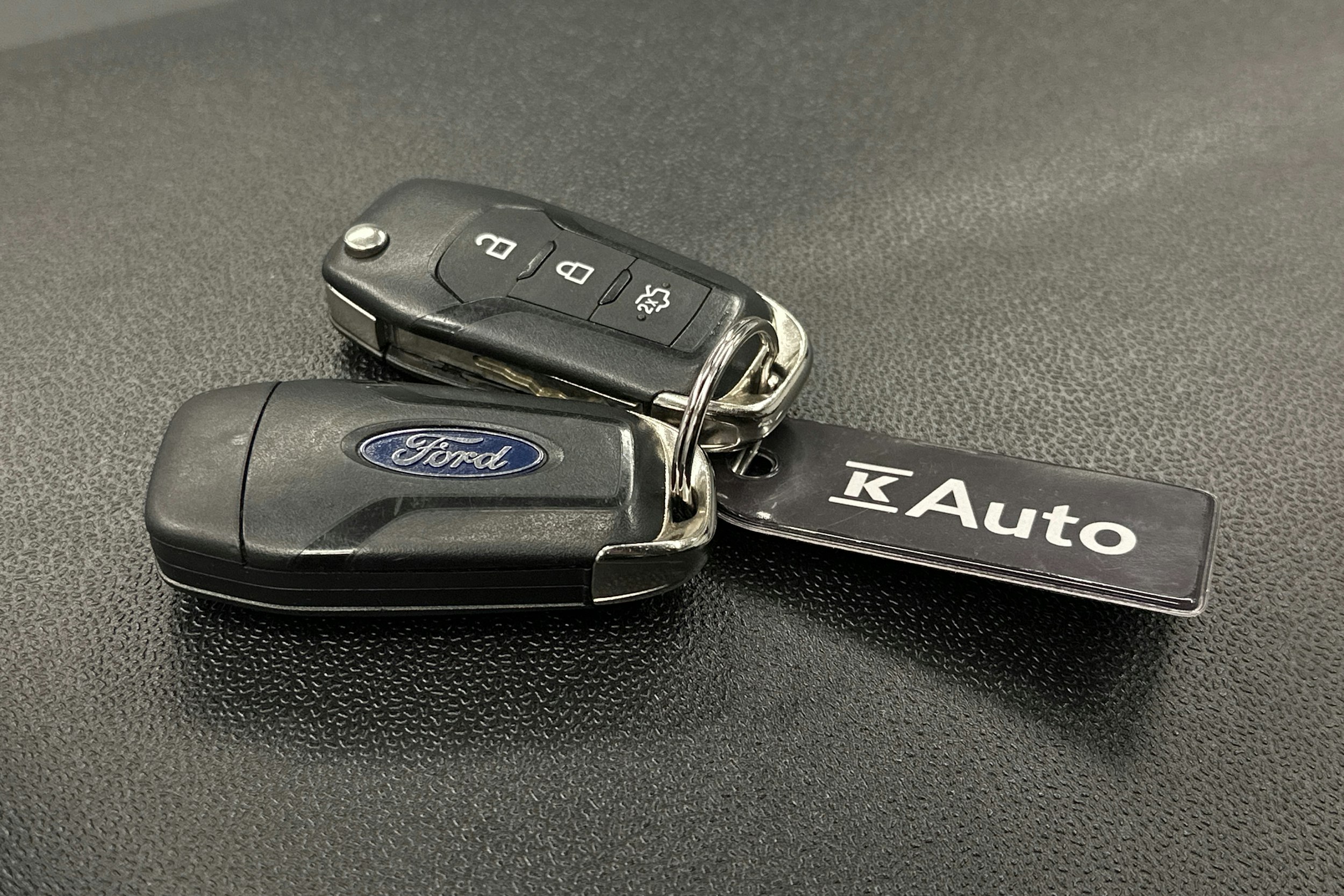 sininen Ford Fiesta 2020 kuva 24.