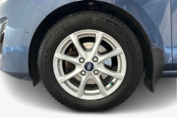 sininen Ford Fiesta 2020 kuva 11.